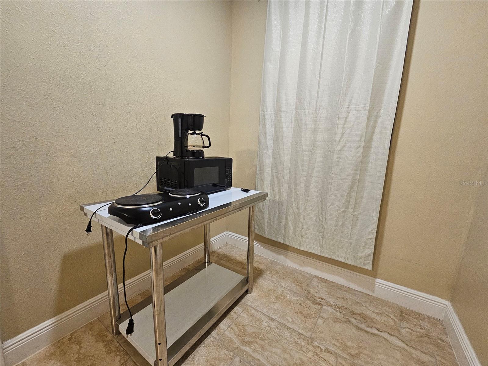 MORGAN POINT PH 2 - Residential Lease