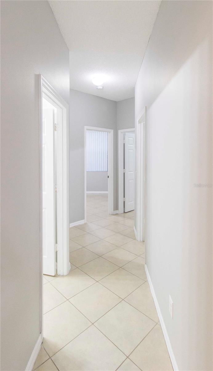 EMERALD POINTE - Residential