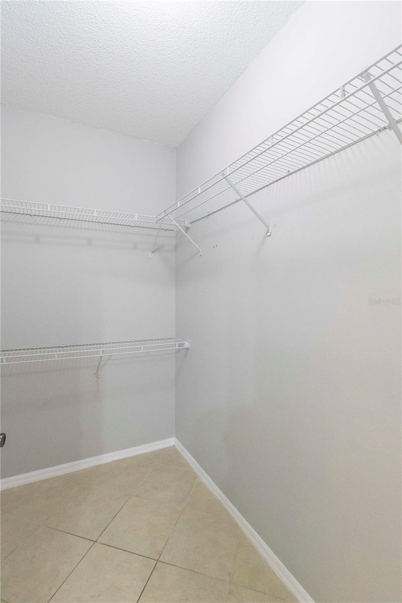 EMERALD POINTE - Residential