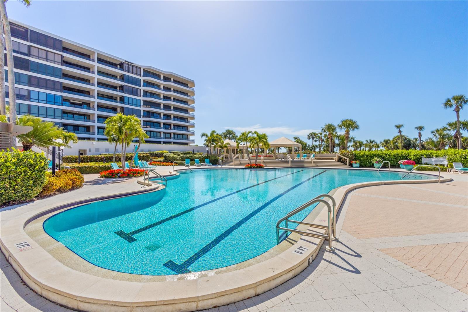 SANCTUARY IV - Residential