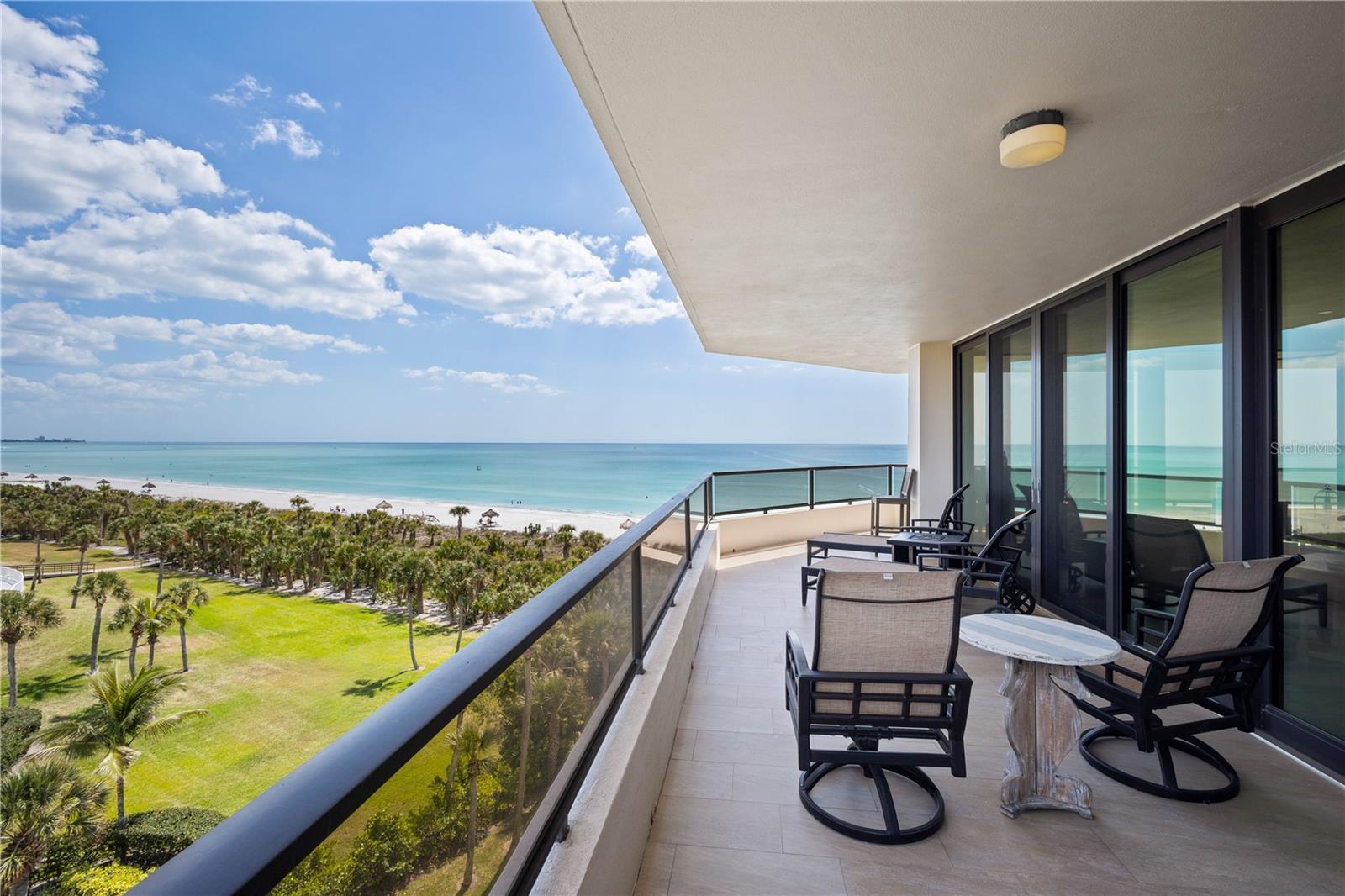 SANCTUARY IV - Residential