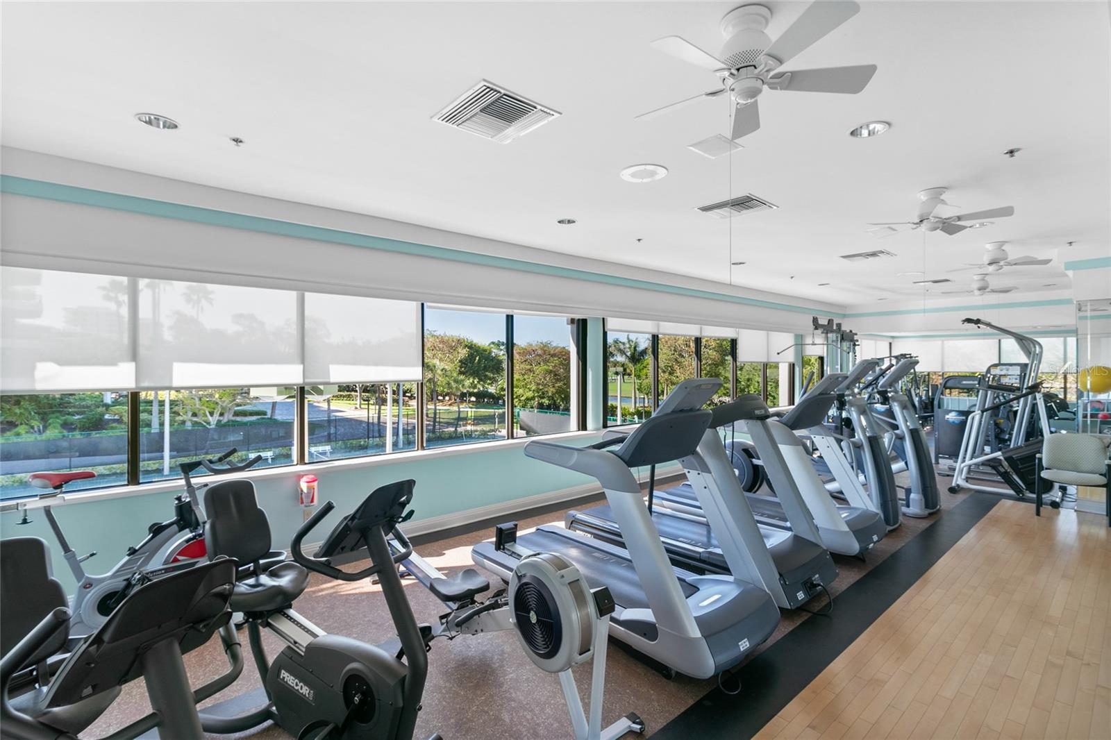 SANCTUARY IV - Residential