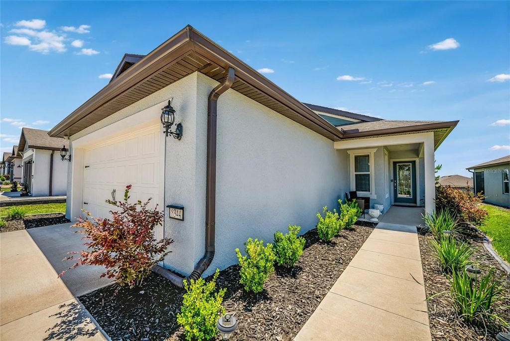 Photo of 8344 SW 54th Loop, Ocala, FL 34481 (MLS # OM724886)