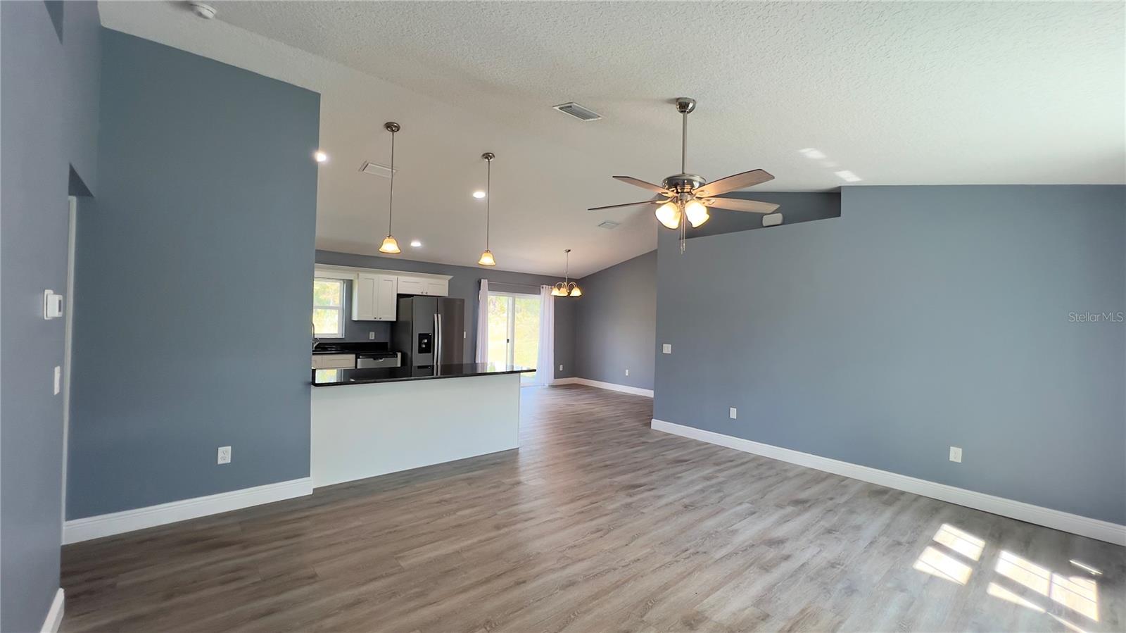 CITRUS SPGS UNIT 03 - Residential