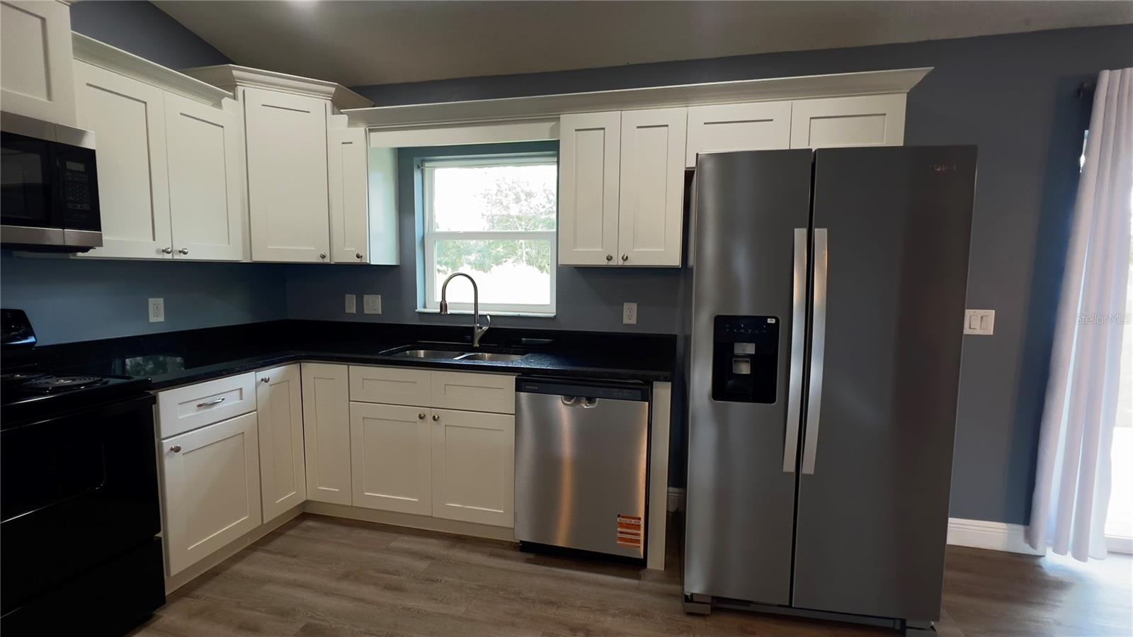 CITRUS SPGS UNIT 03 - Residential