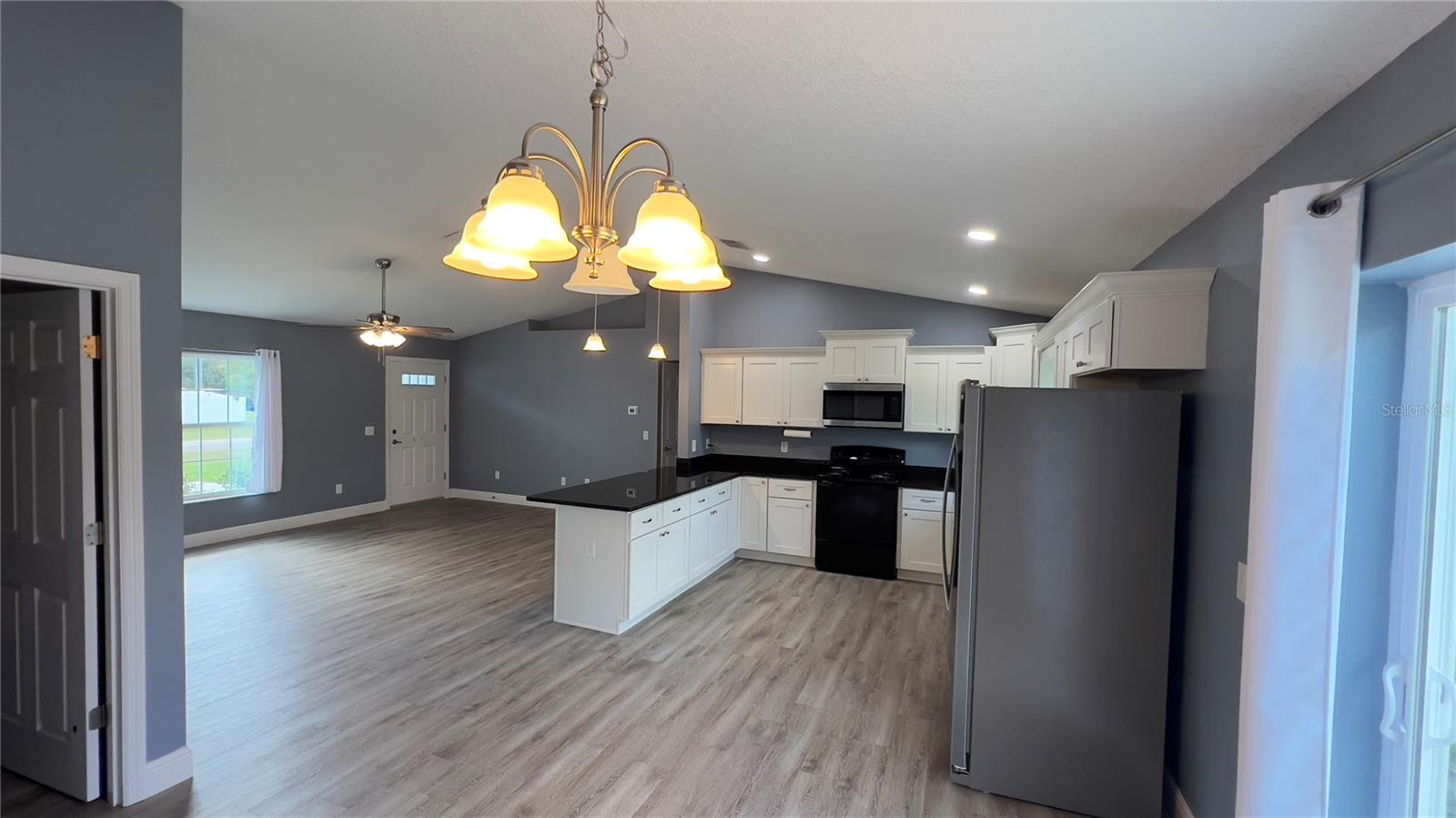 CITRUS SPGS UNIT 03 - Residential