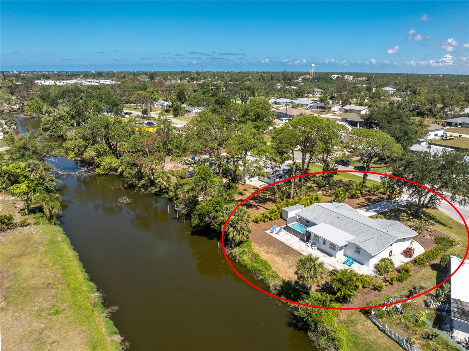 LONGLAKE ESTATES - Residential