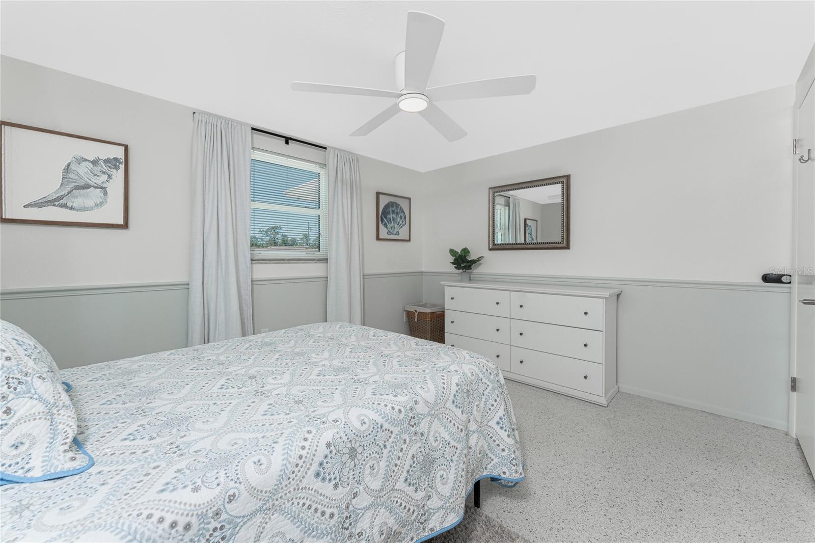 LONGLAKE ESTATES - Residential