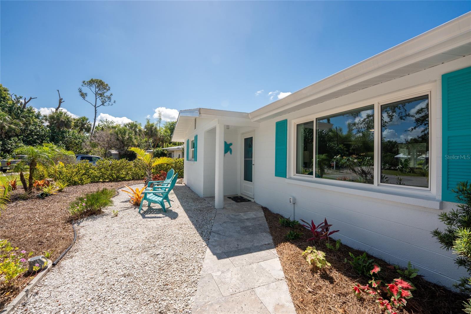 LONGLAKE ESTATES - Residential