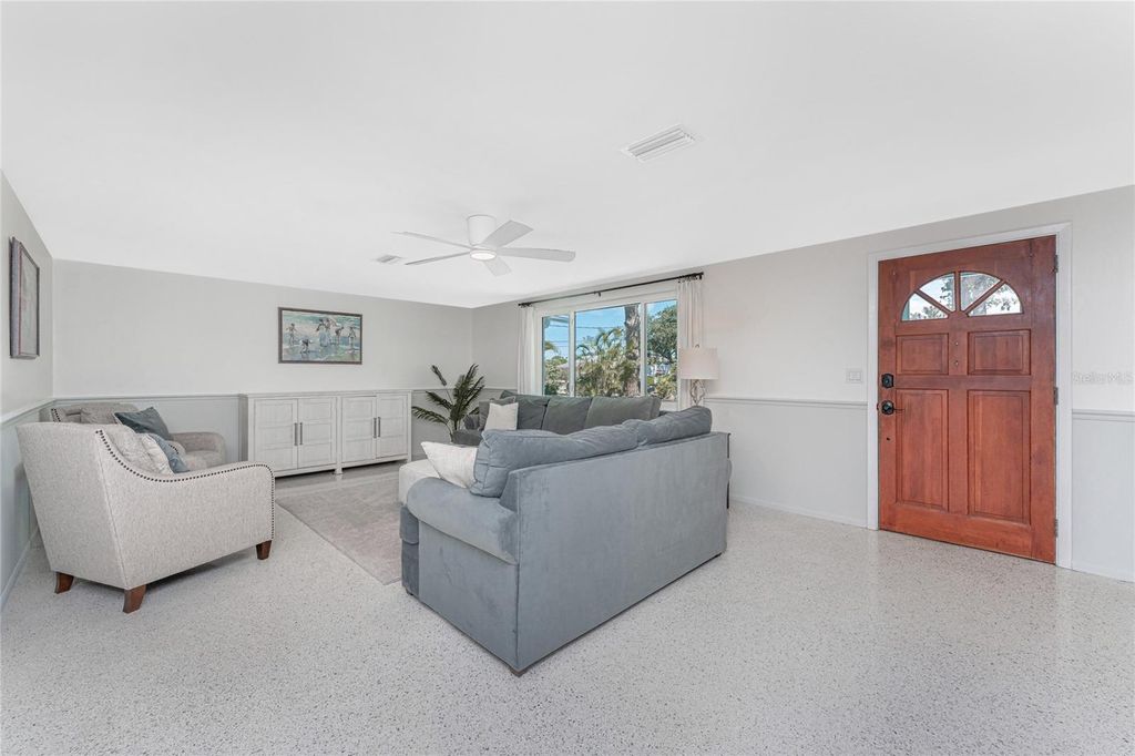 Photo of 1691 Lakeview Place, Englewood, FL 34223 (MLS # D6145639)