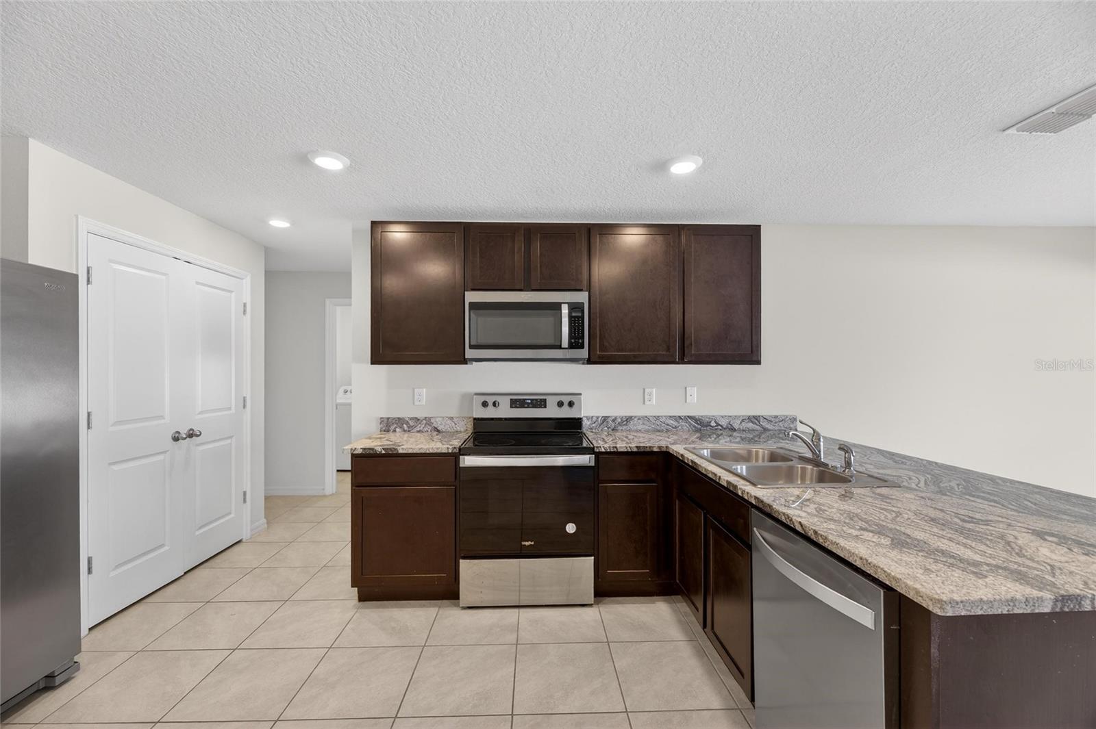 SHELL COVE PH 1 - Residential