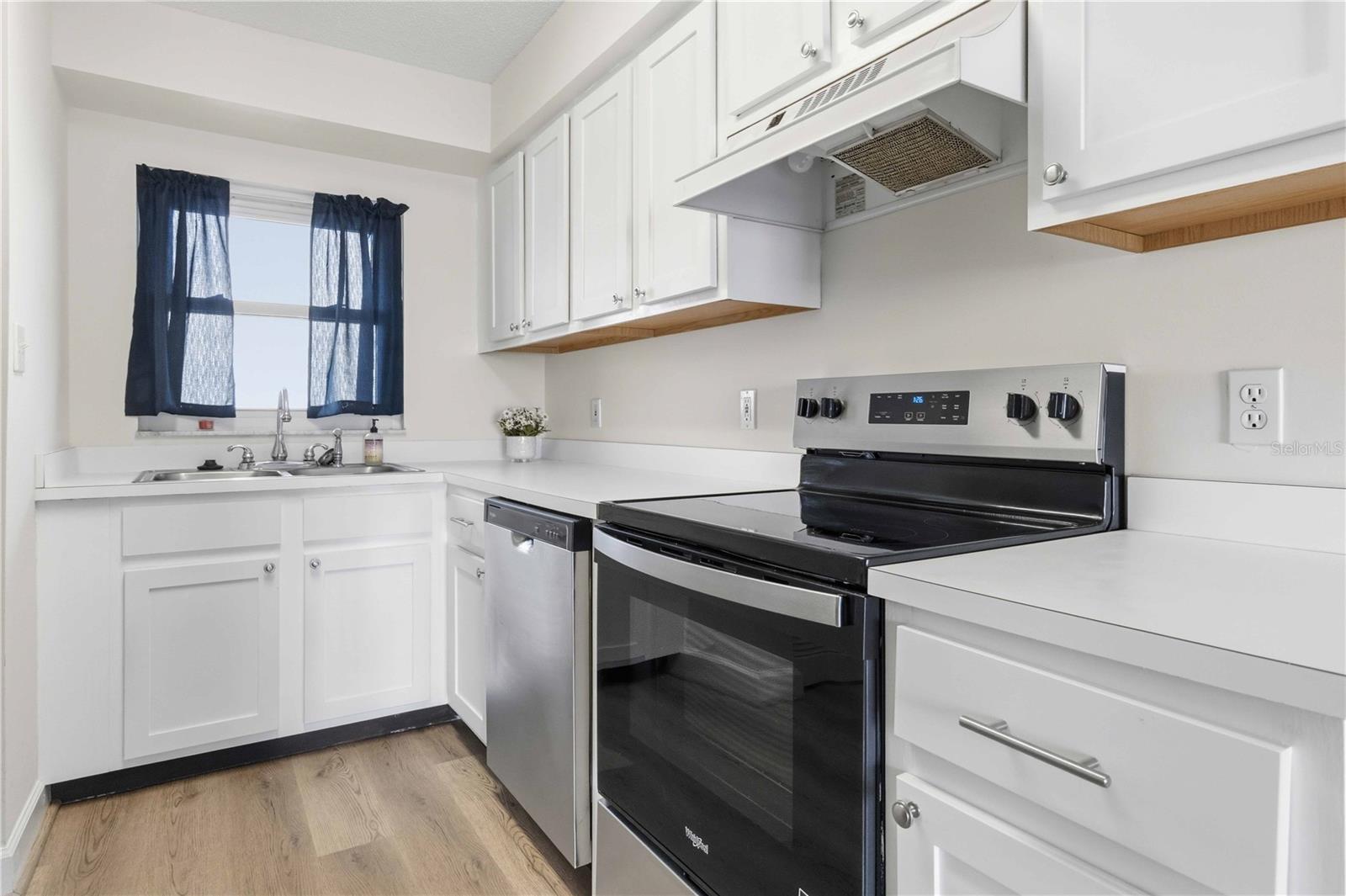 SEABRIDGE NORTH - Residential