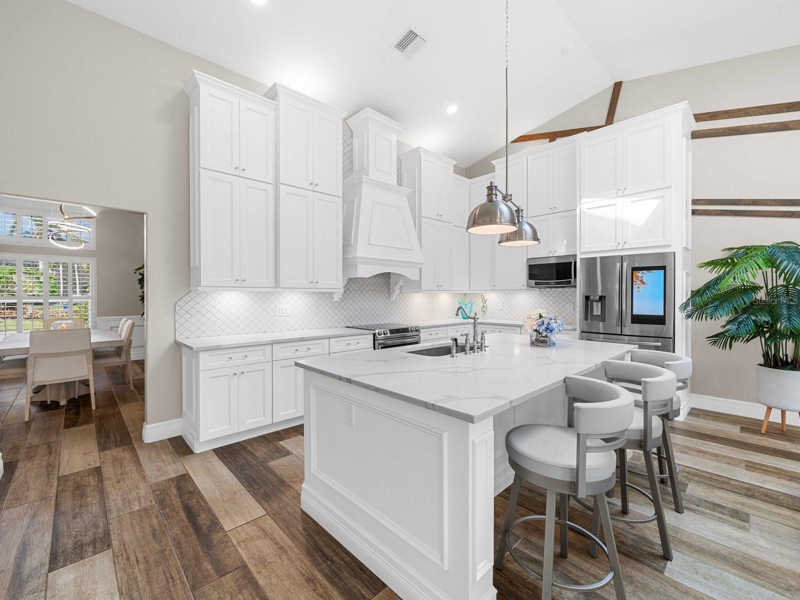 7317 CRAPE MYRTLE WAY