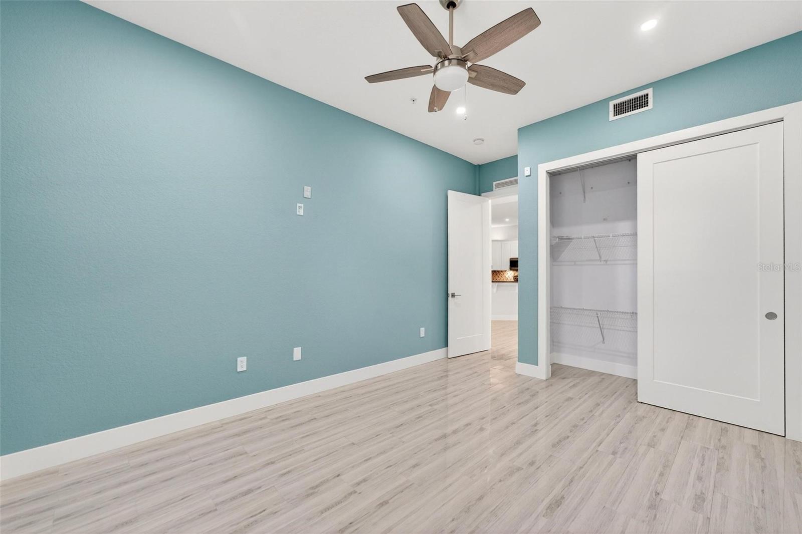 BALDWIN PARK 07 - Residential