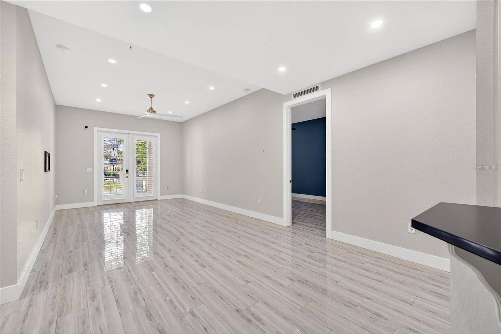 BALDWIN PARK 07 - Residential