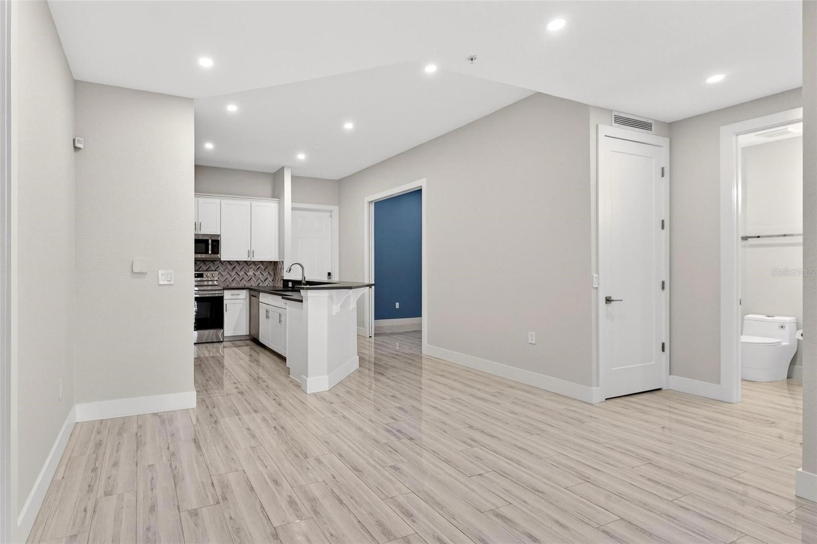 BALDWIN PARK 07 - Residential