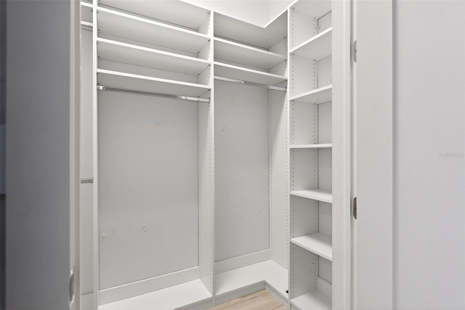 BALDWIN PARK 07 - Residential