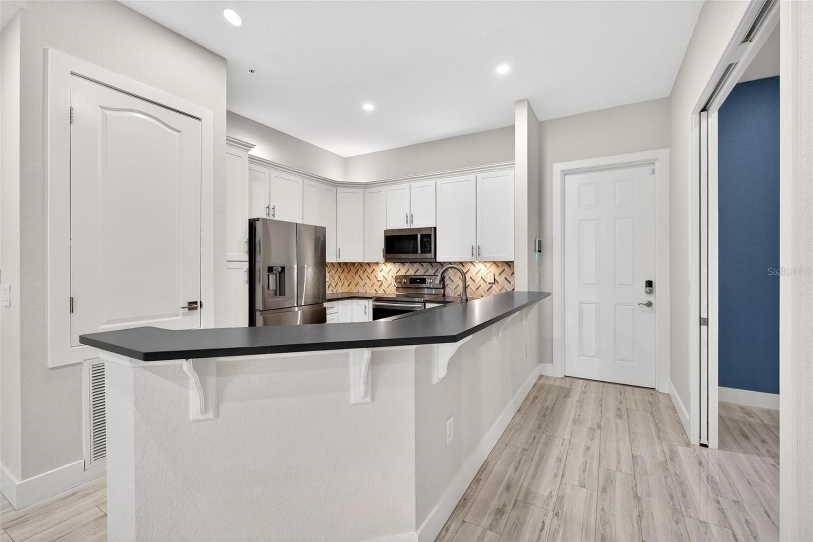 BALDWIN PARK 07 - Residential