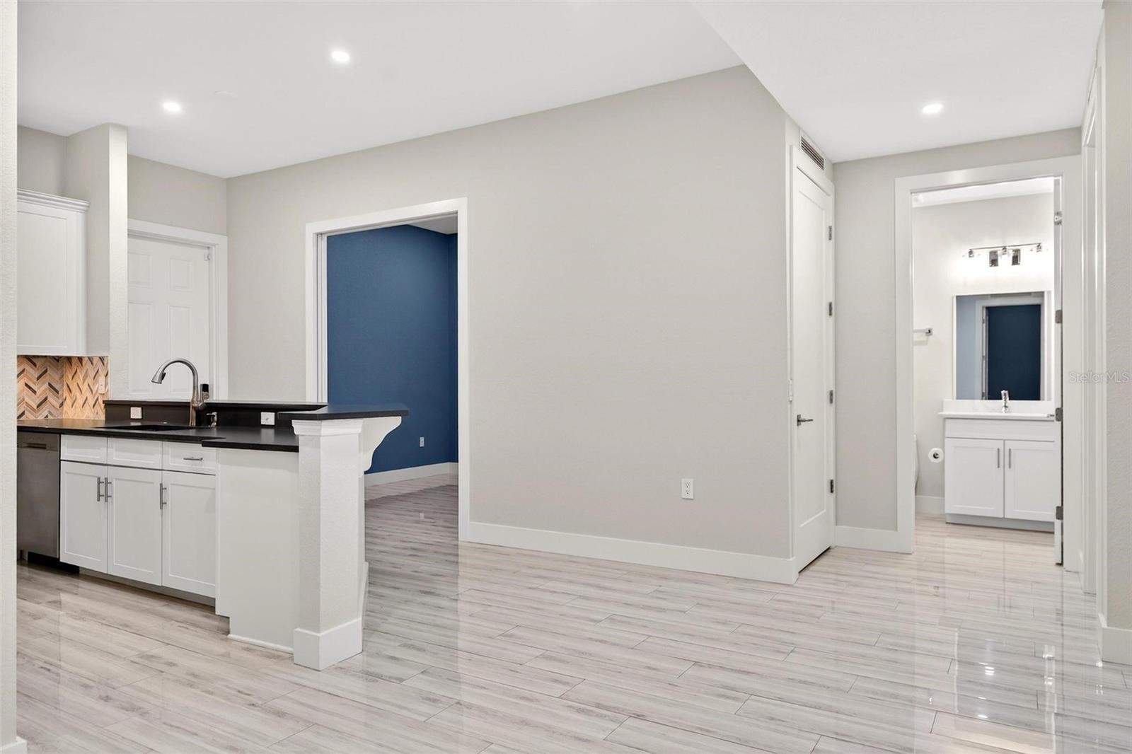 BALDWIN PARK 07 - Residential