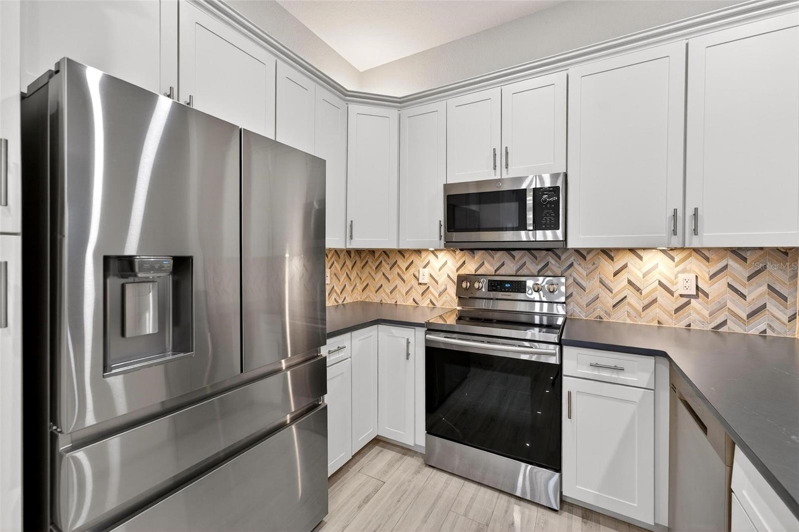 BALDWIN PARK 07 - Residential