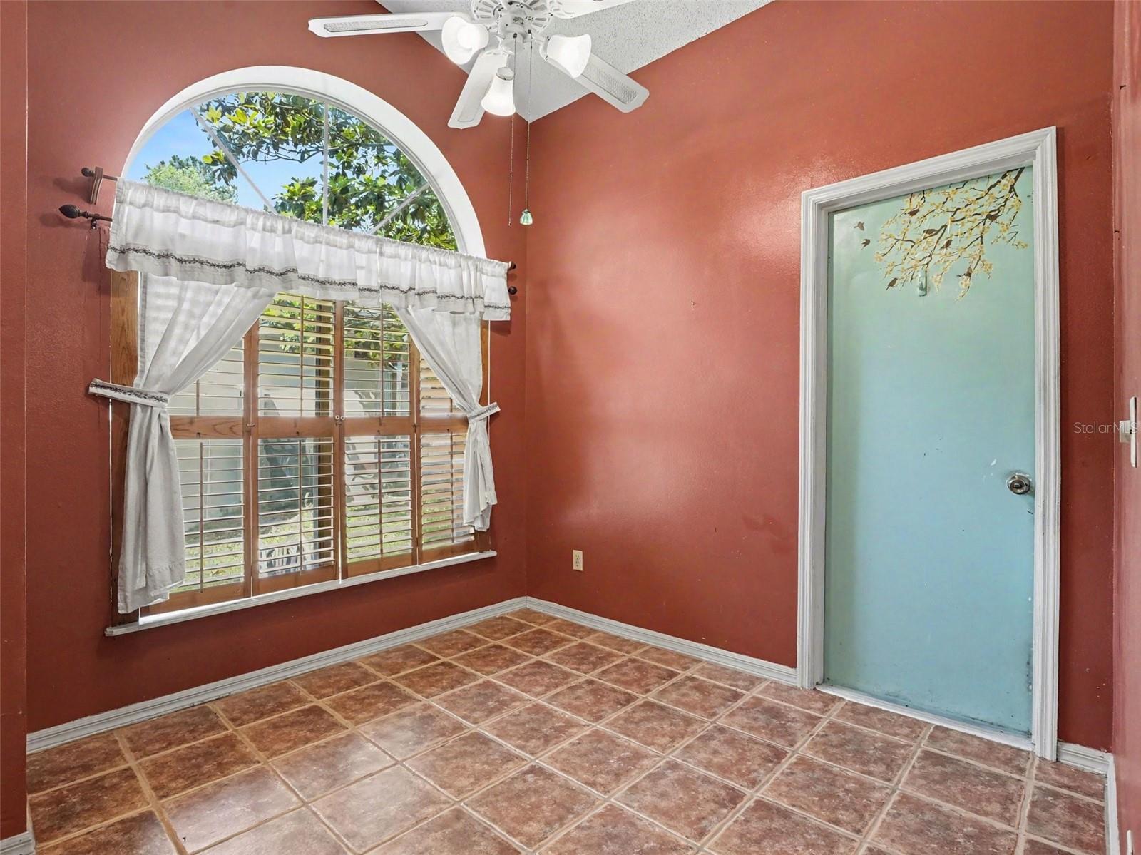 1126 LITTLE CREEK ROAD