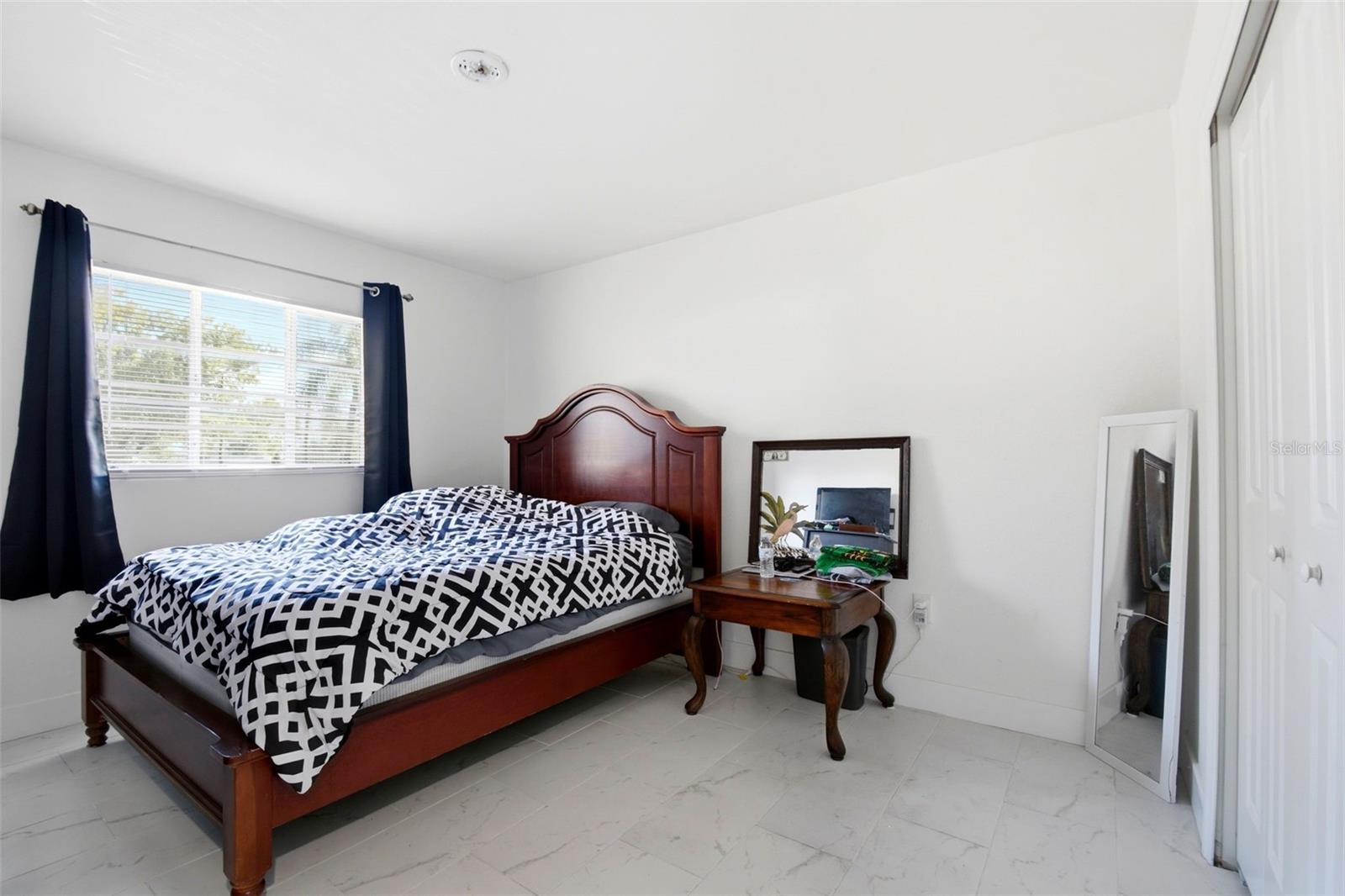 LAKE MARIE ESTATES 03 - Residential