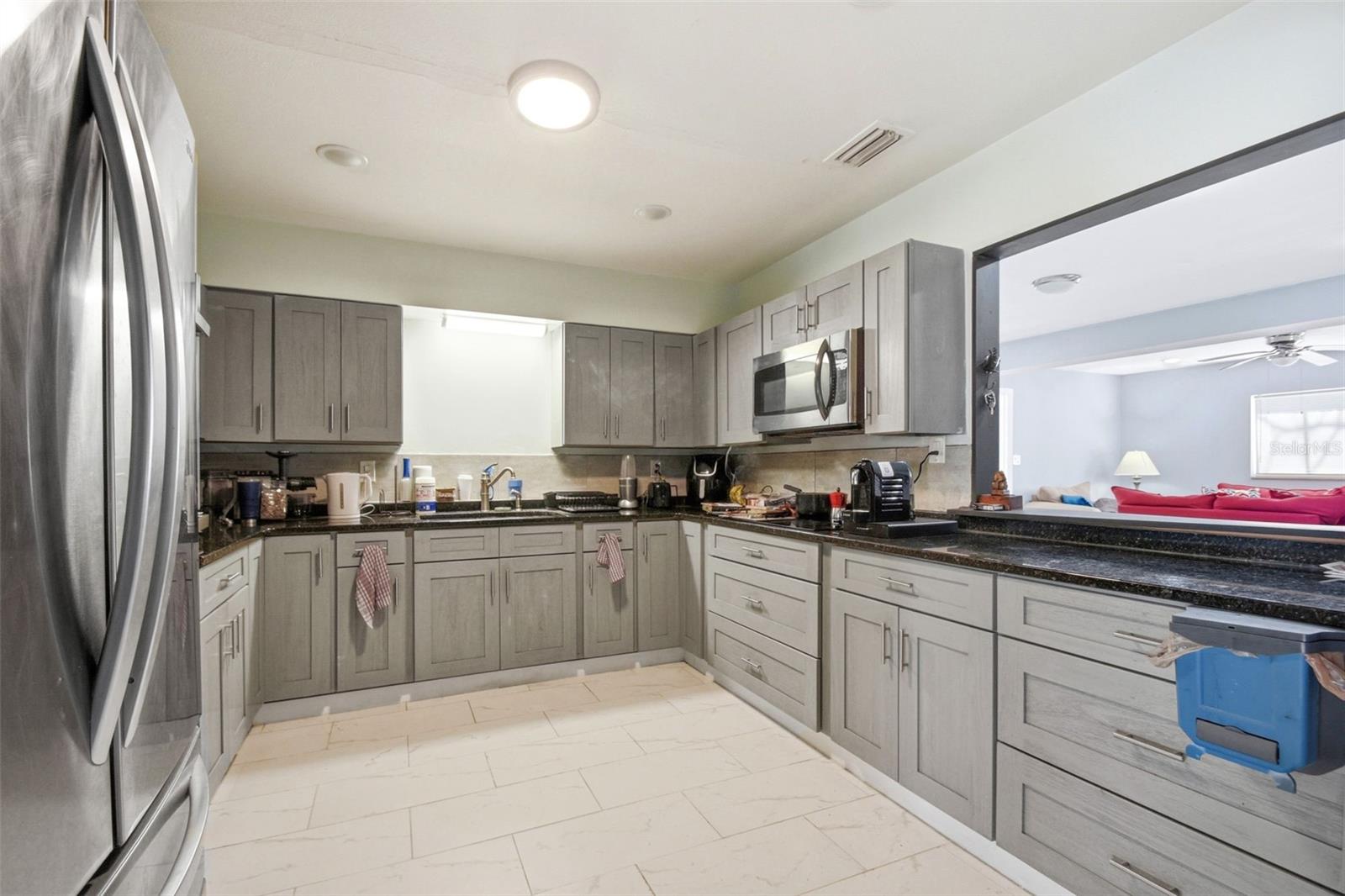 LAKE MARIE ESTATES 03 - Residential