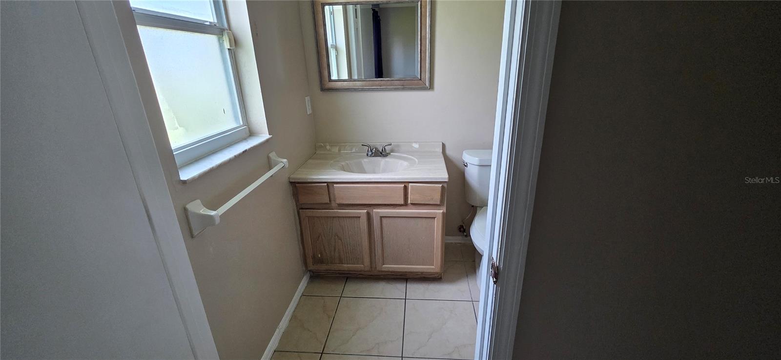 FAIRWAY GLEN AT MEADOW WOODS CONDO - Residential