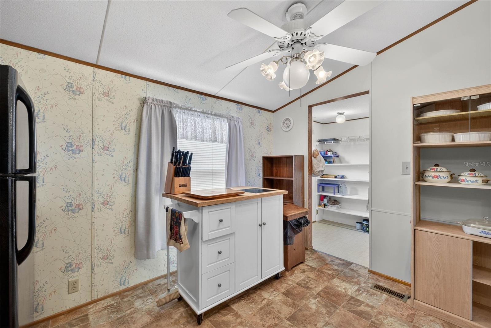 SOUTH HILL MHP - Residential