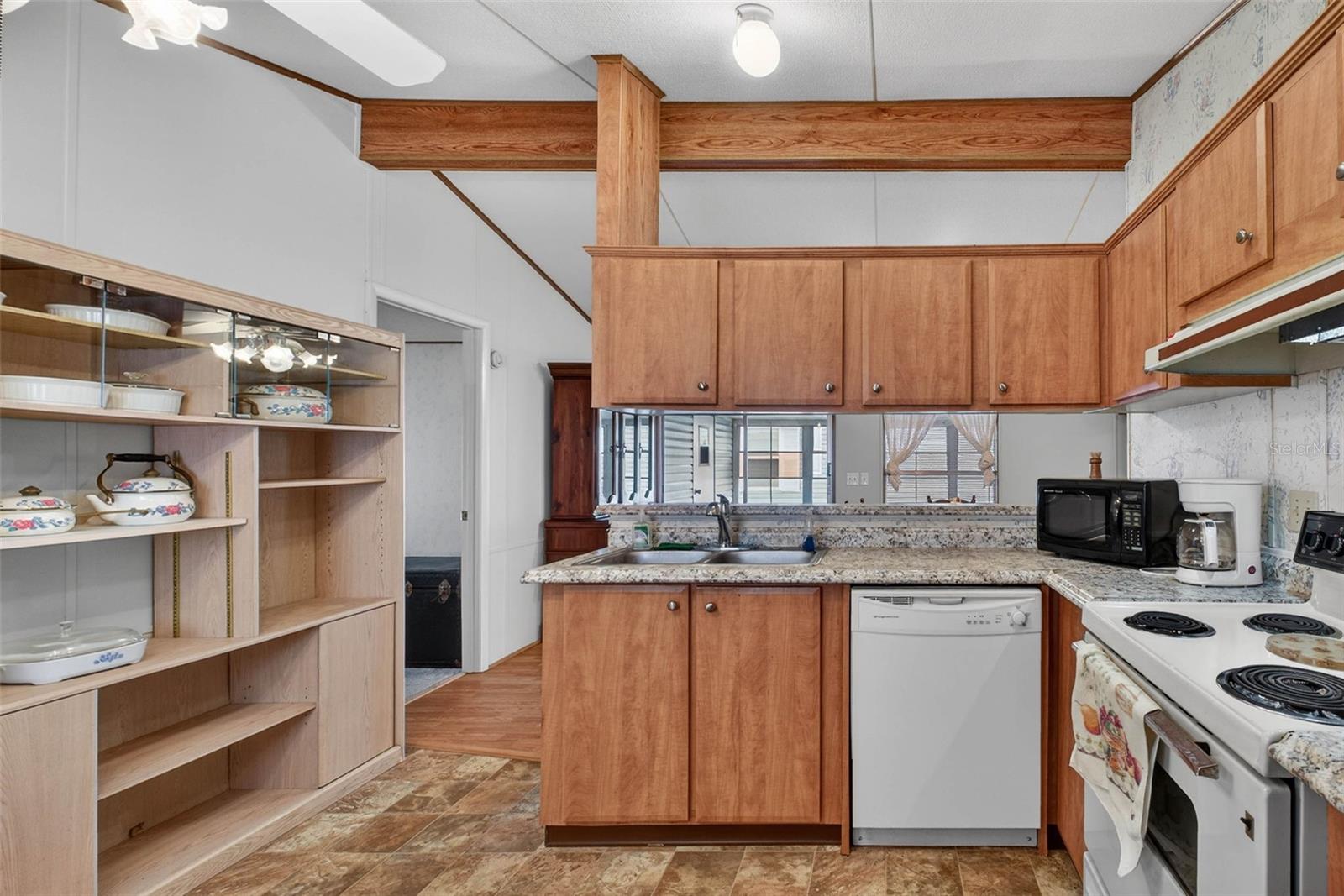 SOUTH HILL MHP - Residential