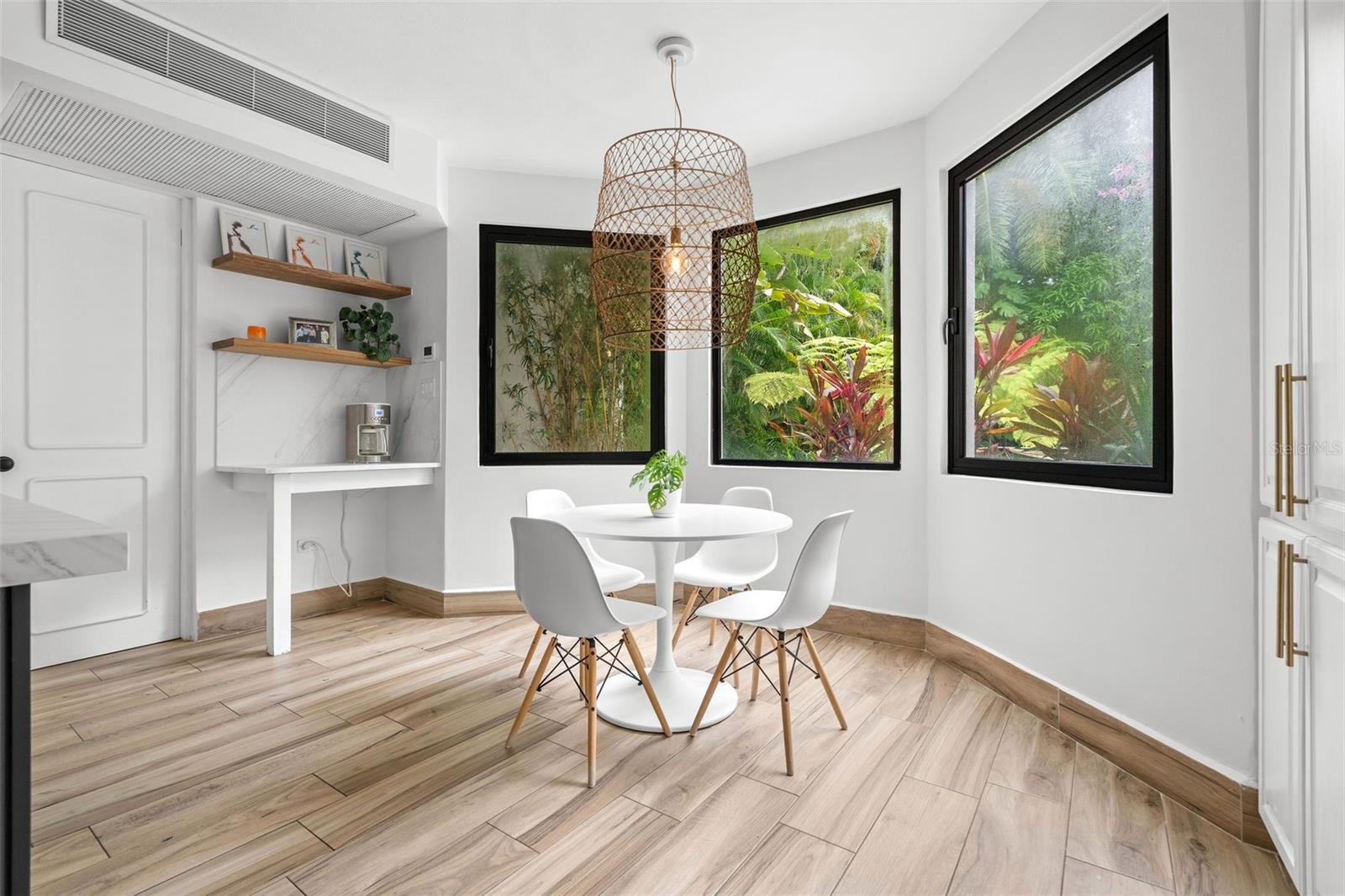 DORADO BEACH EAST - Residential