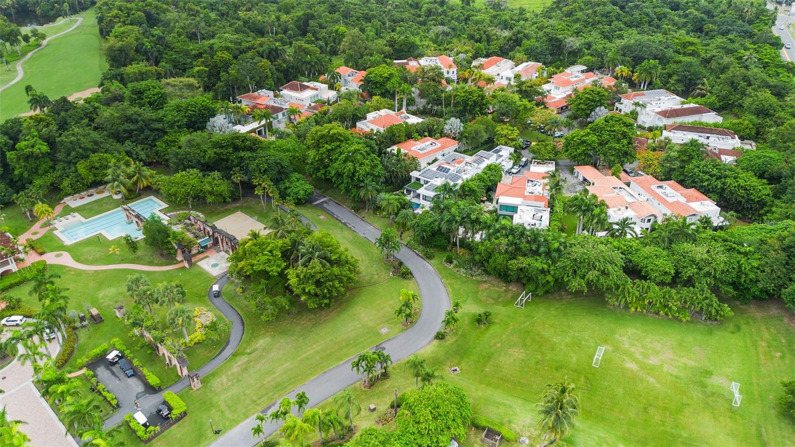 DORADO BEACH EAST - Residential