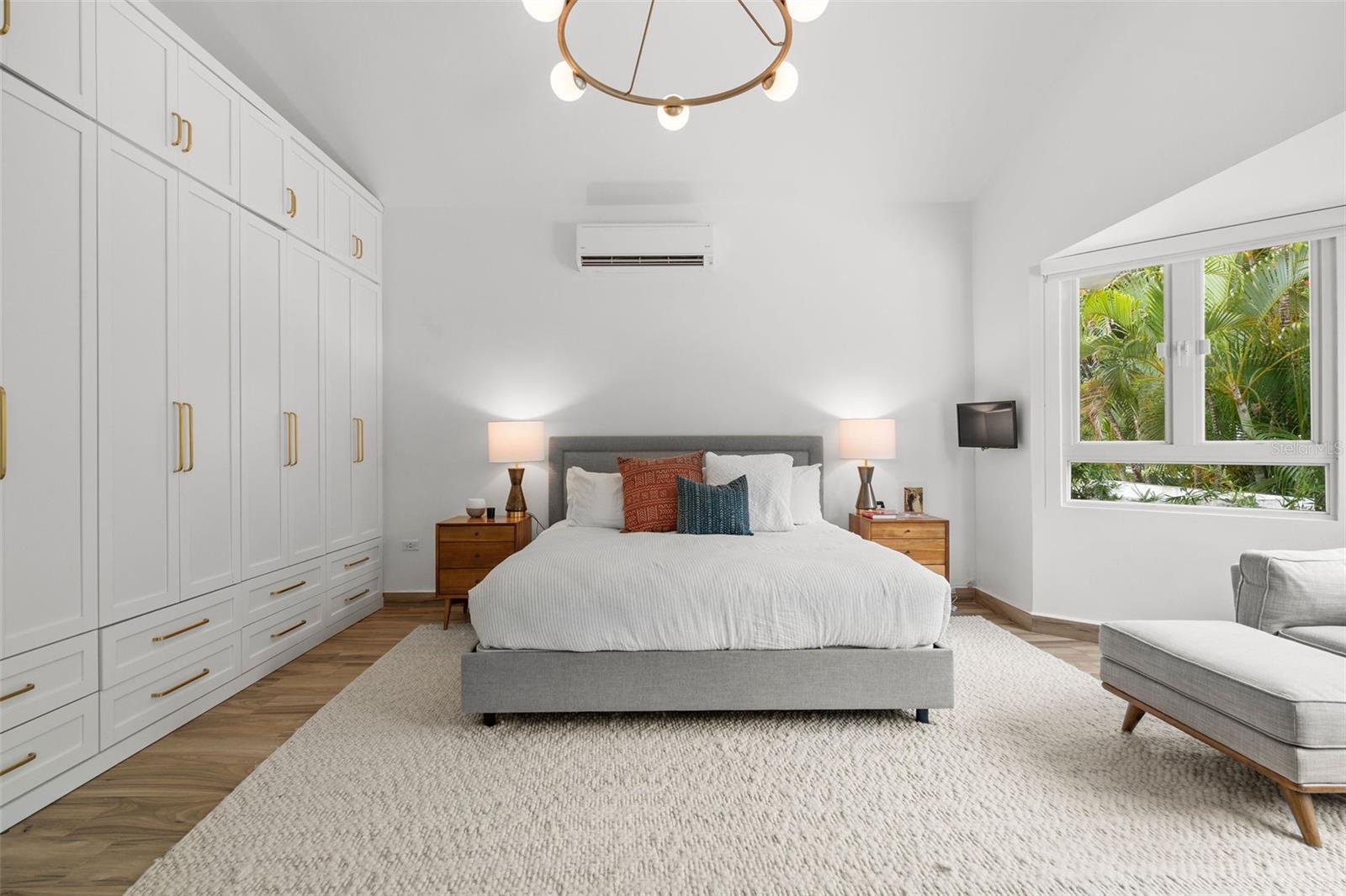 DORADO BEACH EAST - Residential