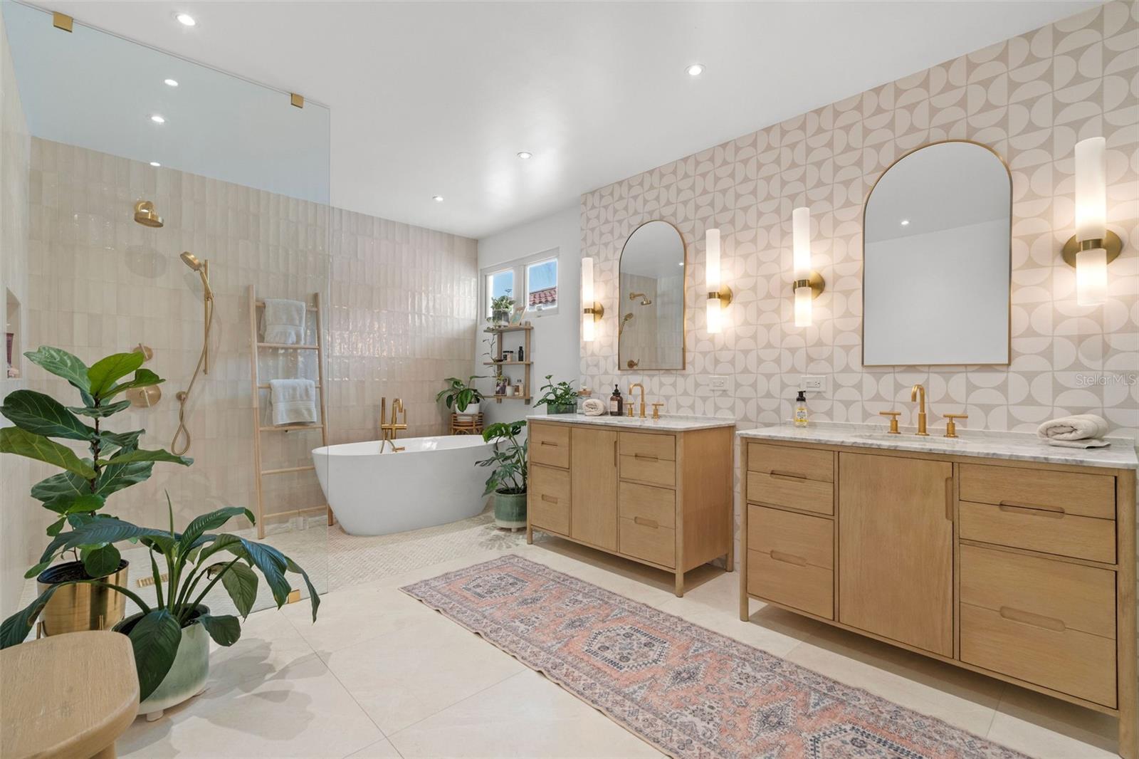 DORADO BEACH EAST - Residential