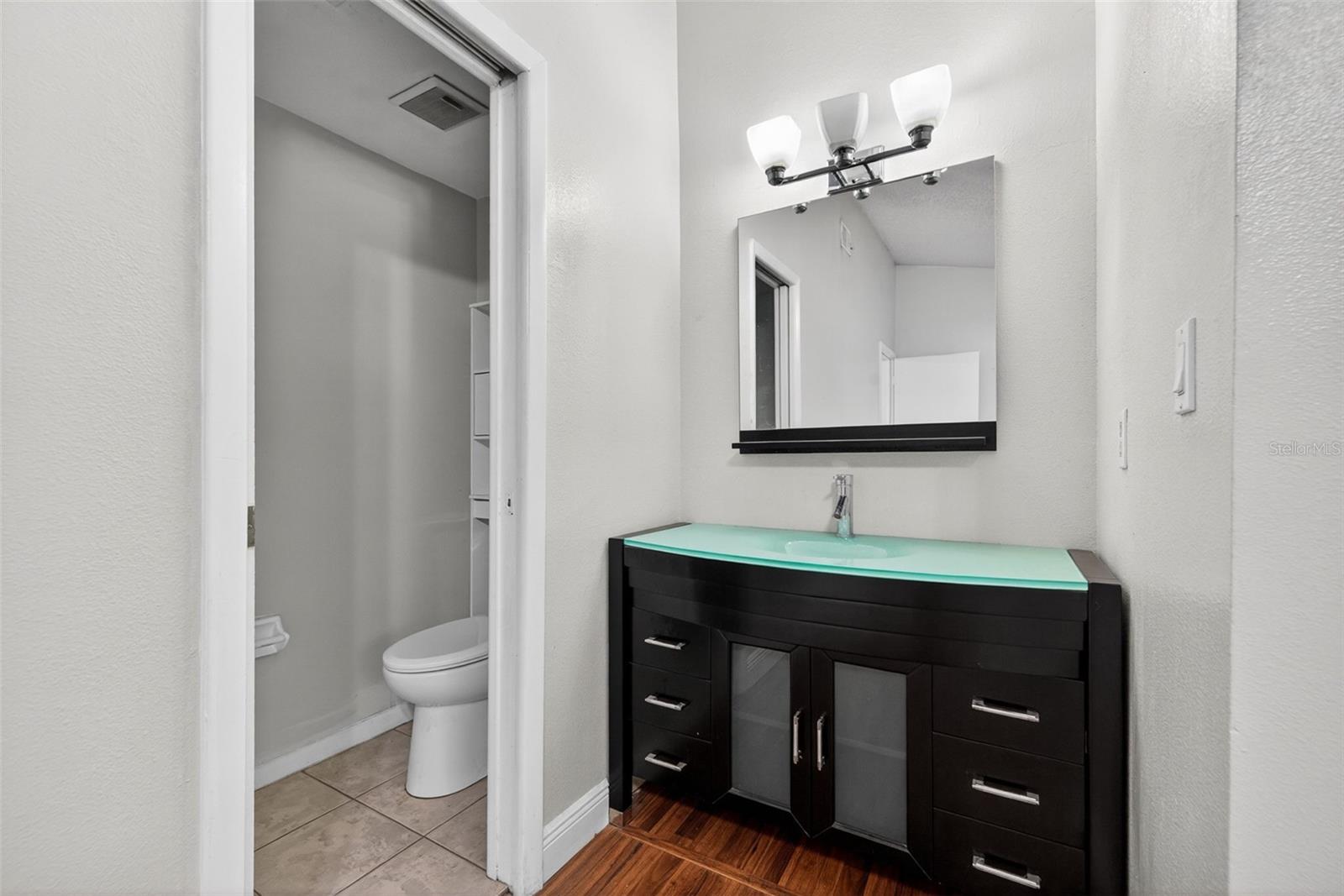 ARBOR OAKS A CONDO - Residential