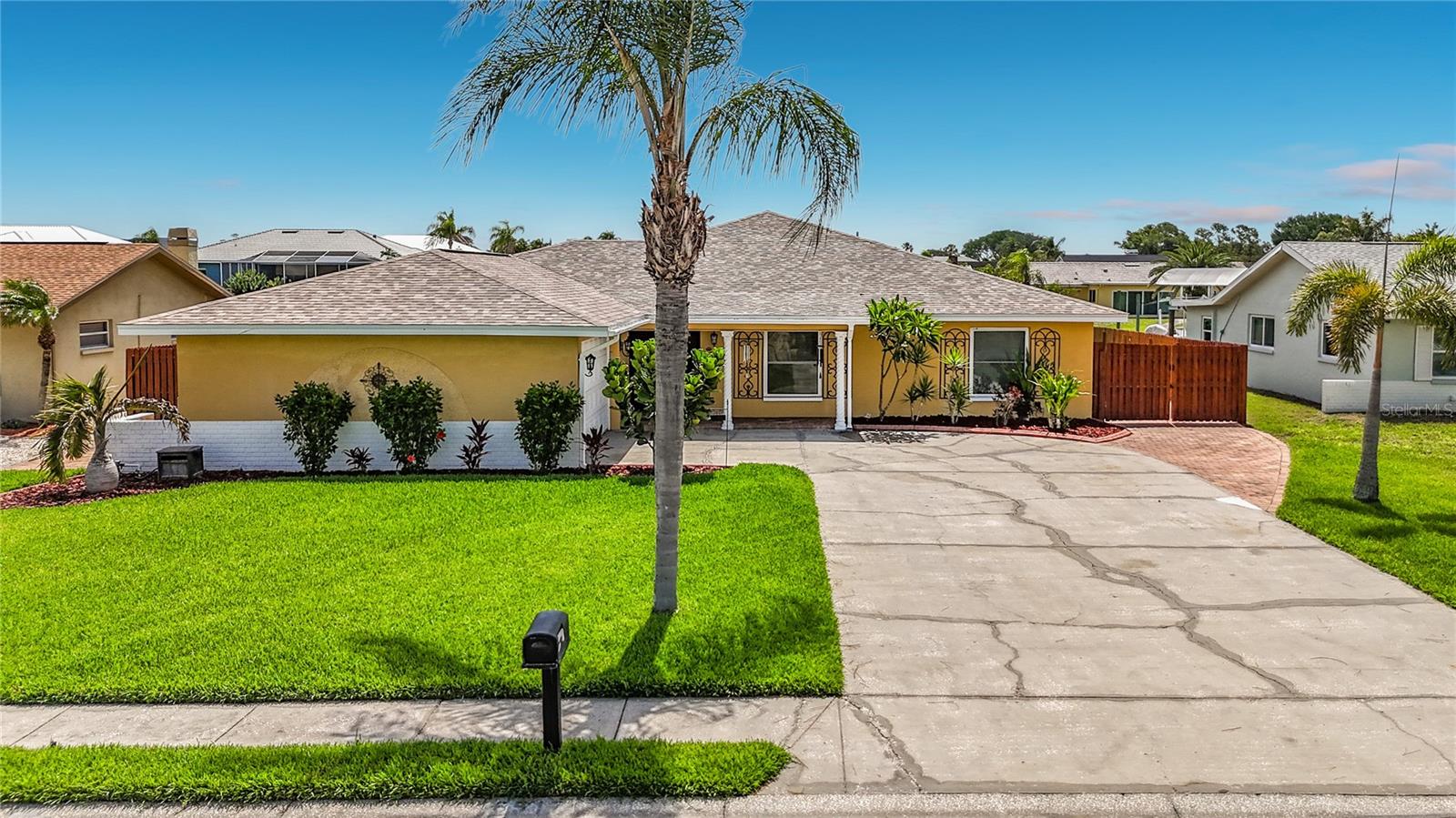 SABAL KEY UNIT 2 - Residential