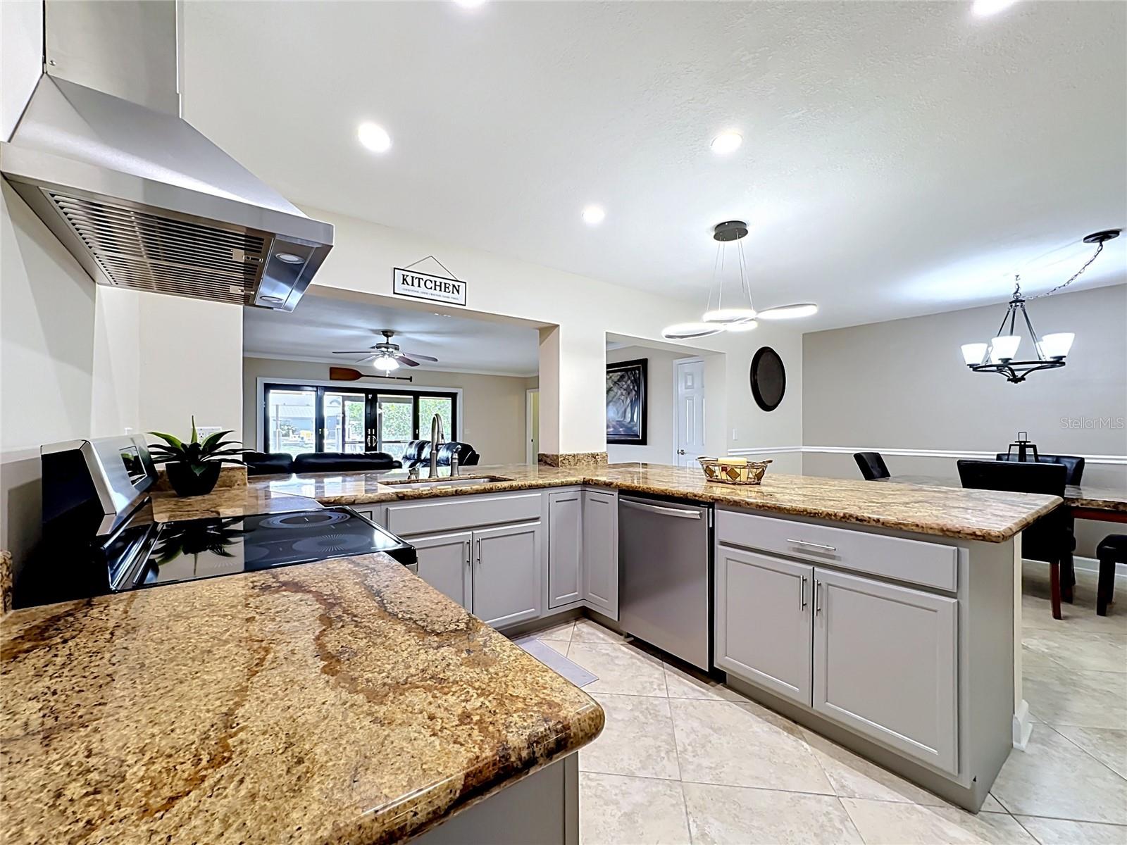 SABAL KEY UNIT 2 - Residential