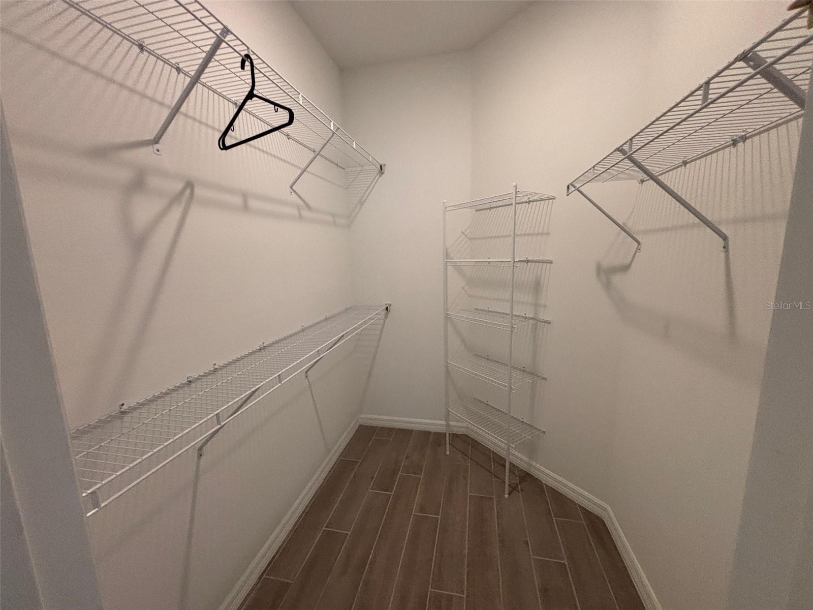 VIA ROMA - Residential Lease