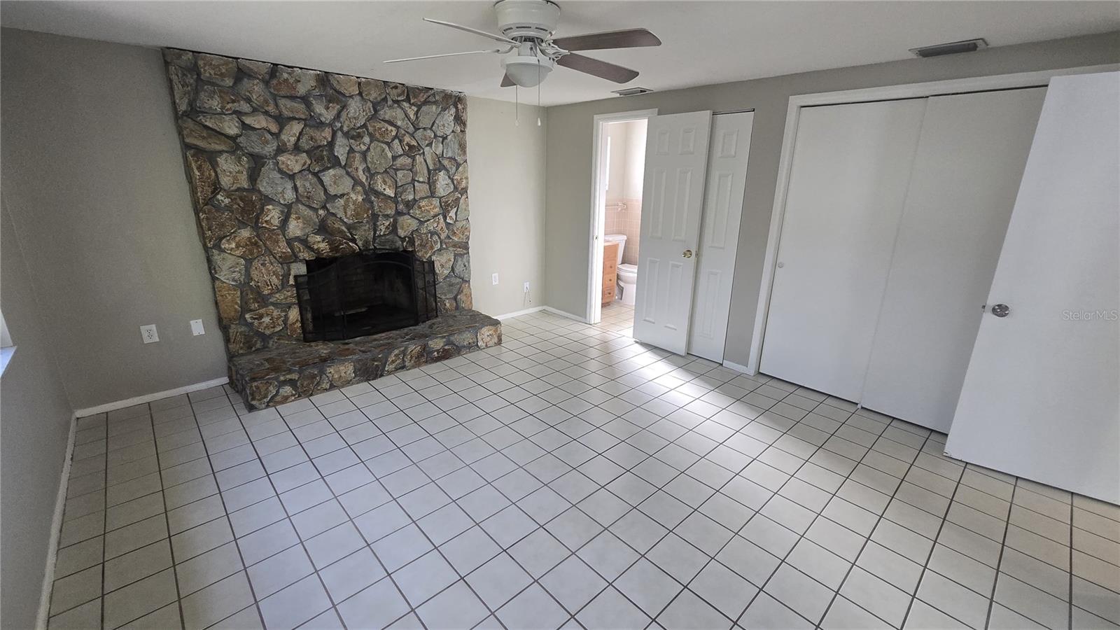 ORANGE HEIGHTS - Residential