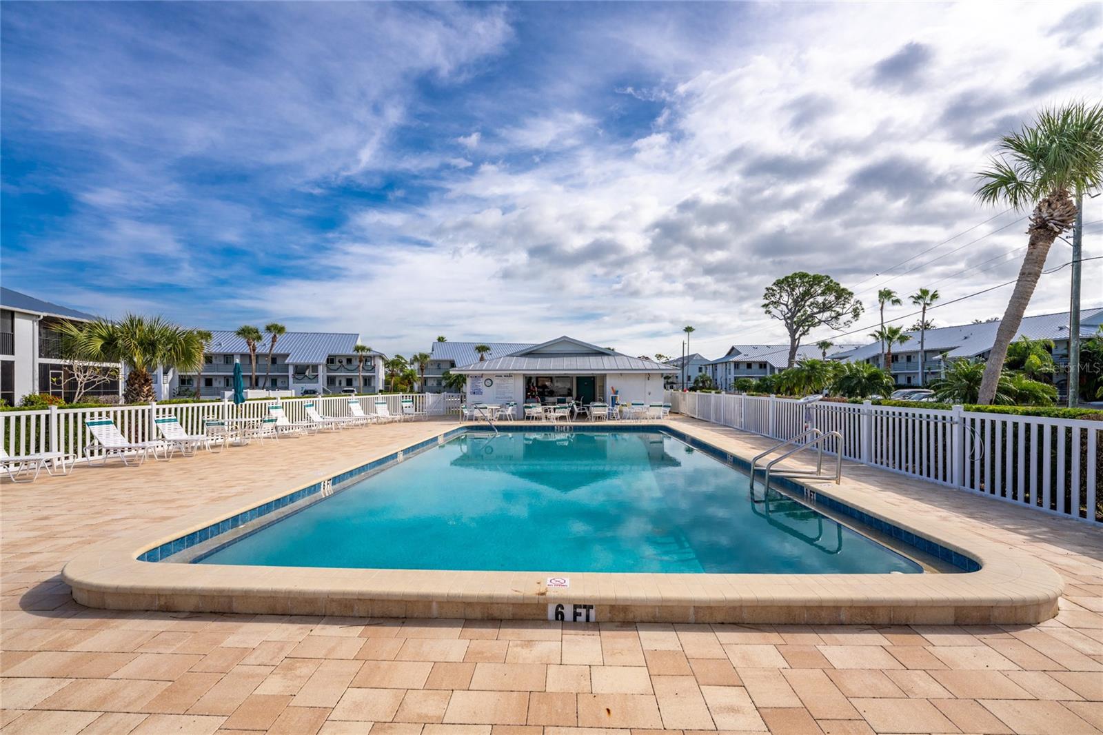 FIDDLERS GREEN PH 01 BLDG 07 - Residential