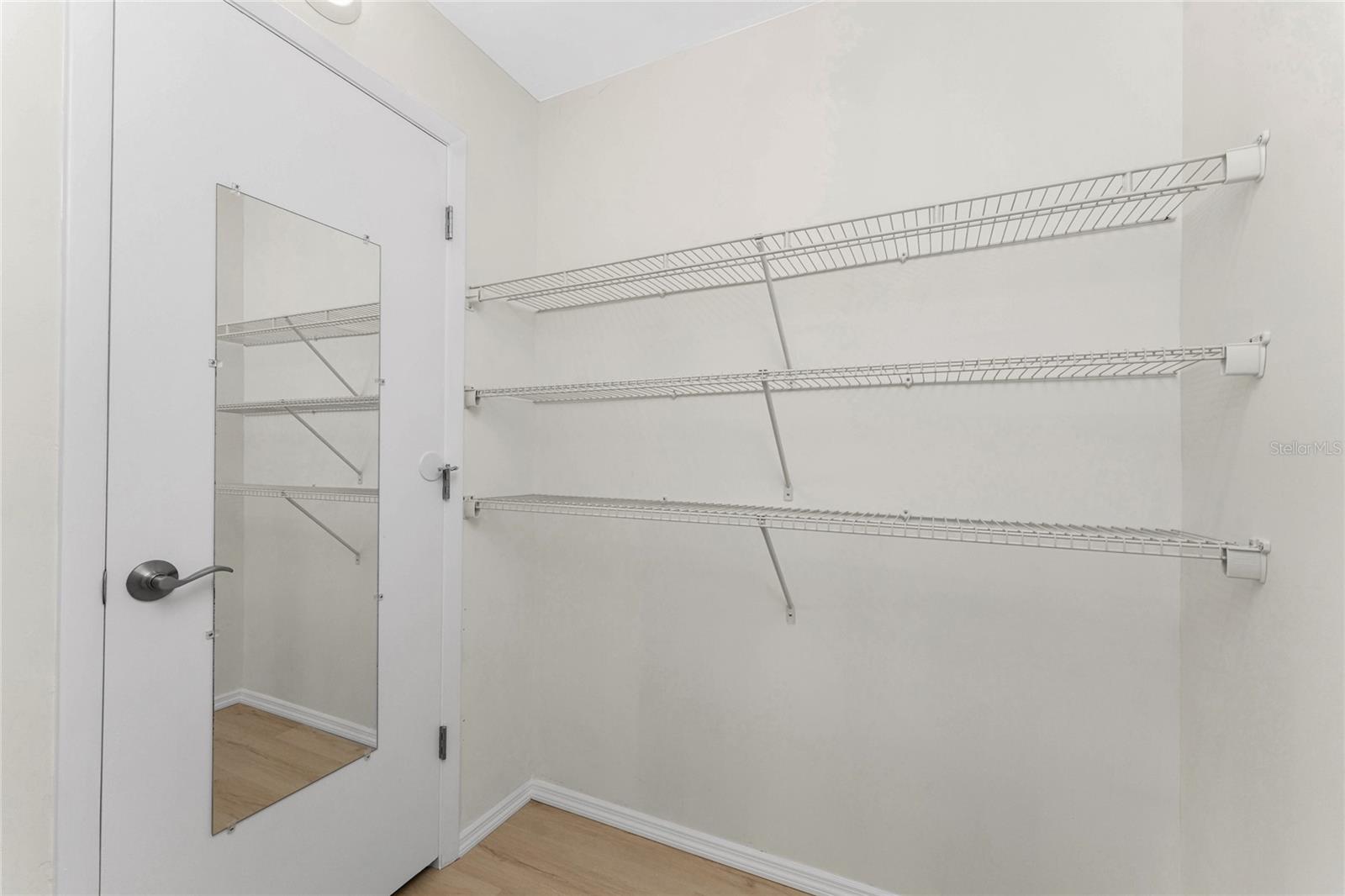 FIDDLERS GREEN PH 01 BLDG 07 - Residential