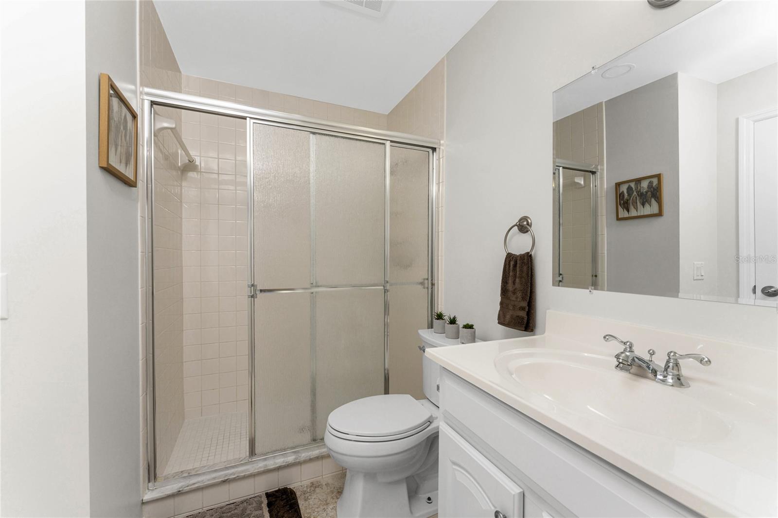 FIDDLERS GREEN PH 01 BLDG 07 - Residential