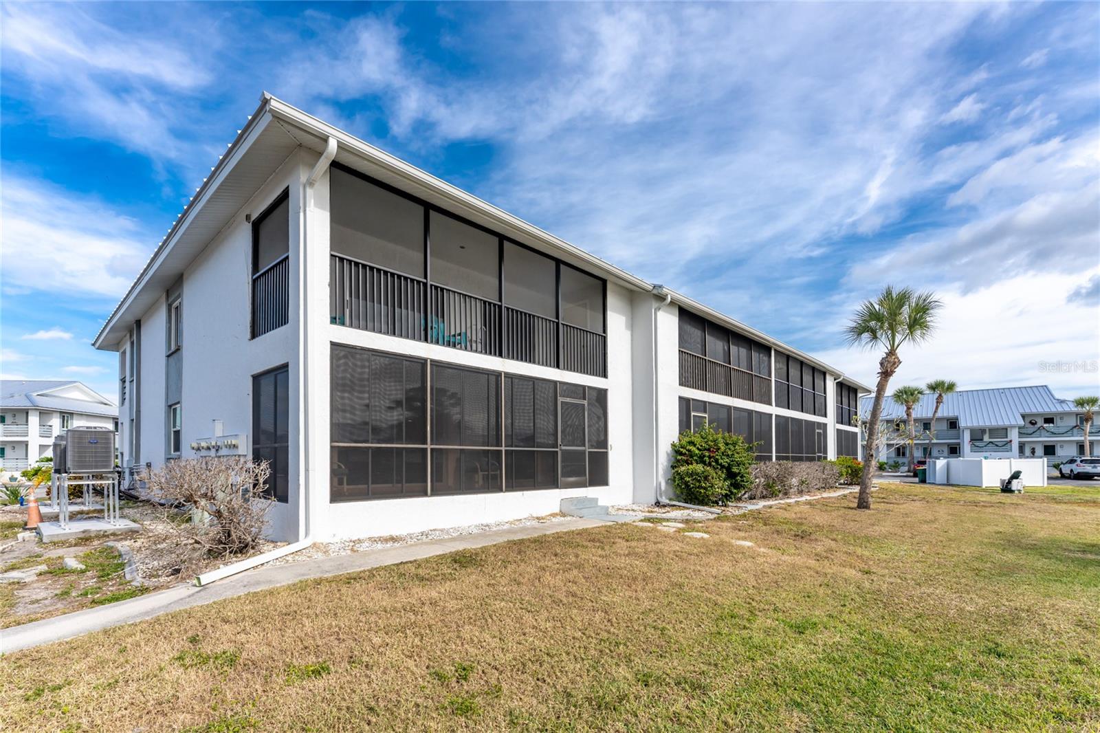 FIDDLERS GREEN PH 01 BLDG 07 - Residential