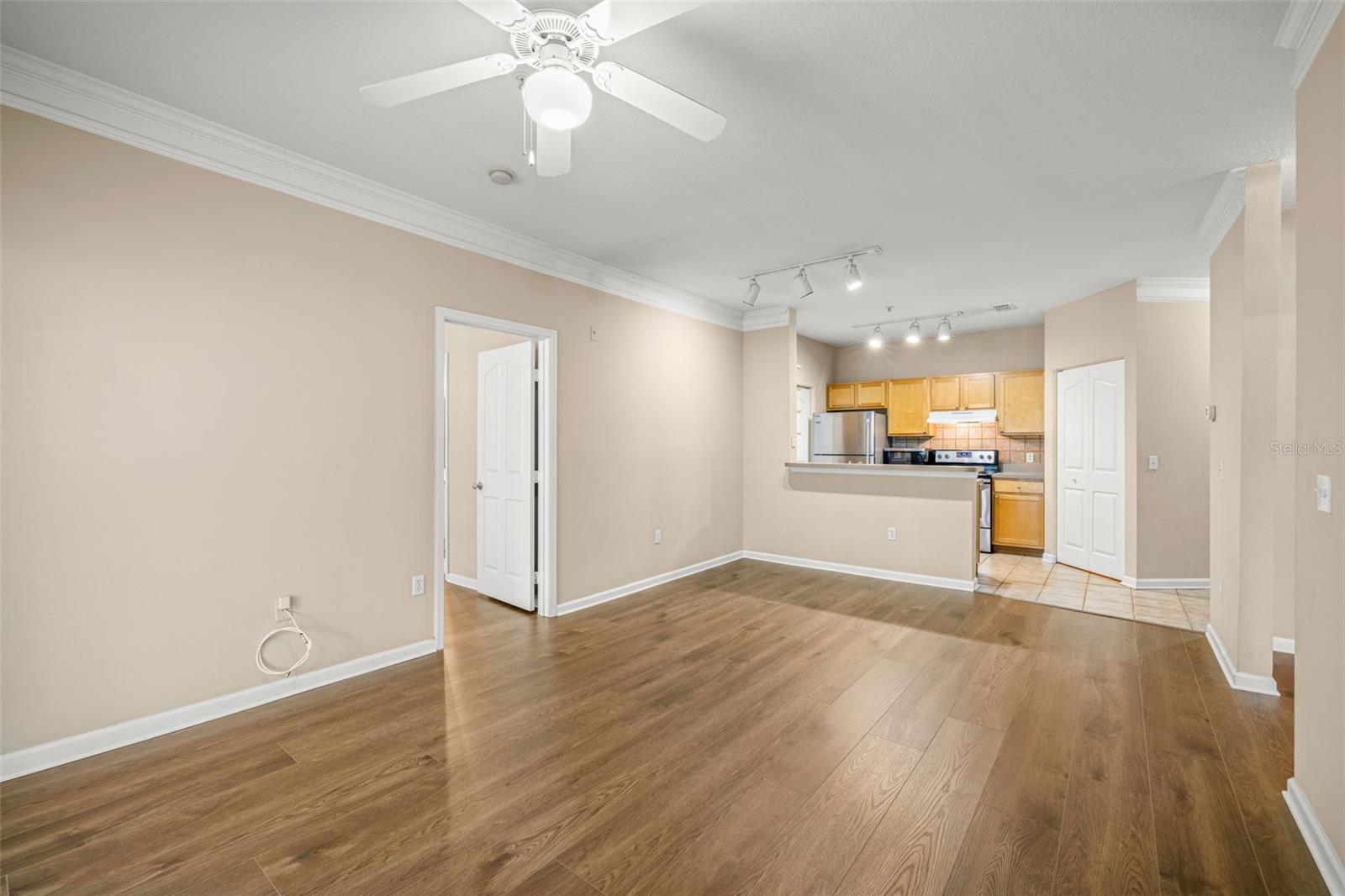 4207 S DALE MABRY HIGHWAY 4305