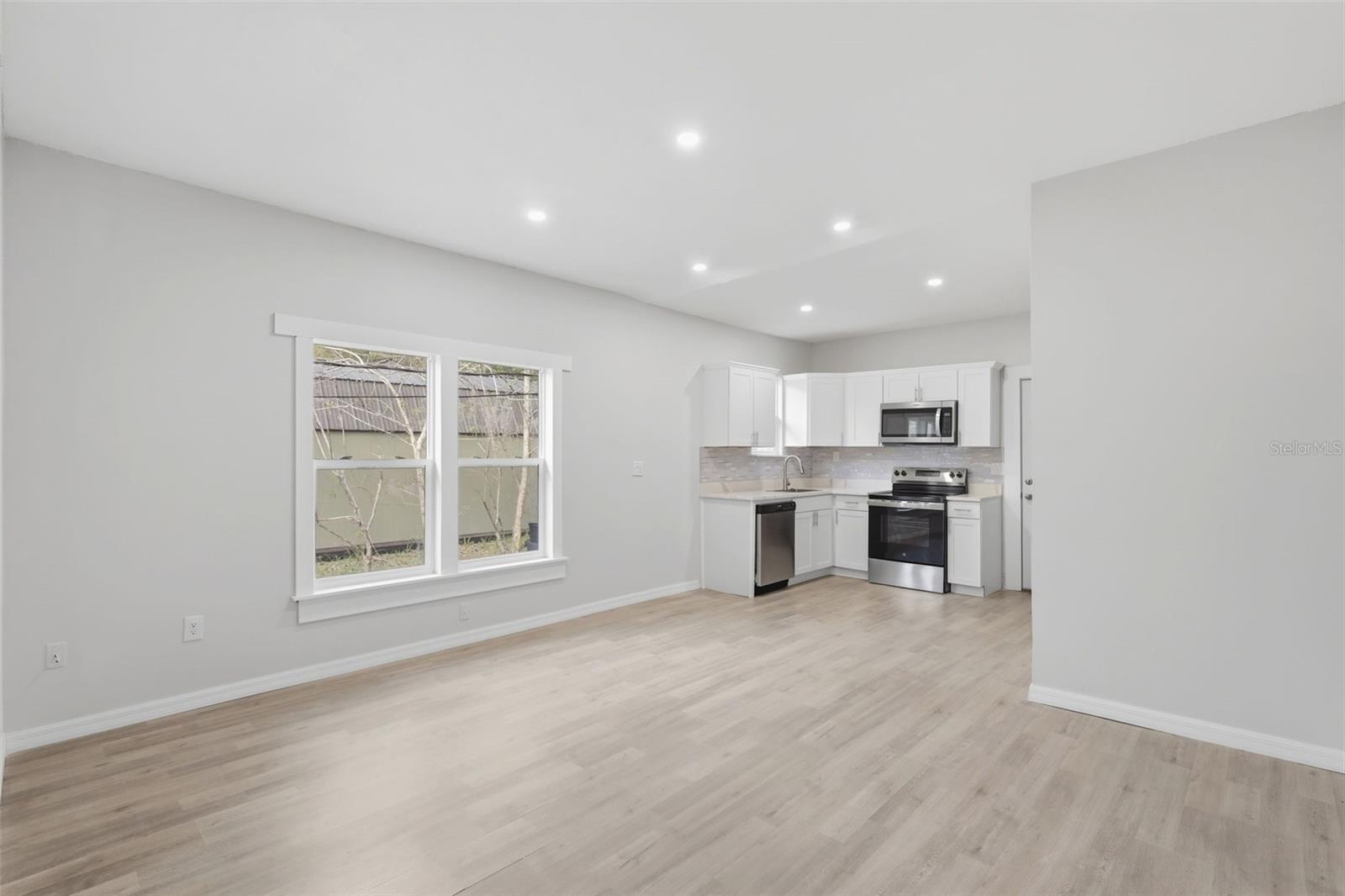 ORANGE GROVE BLK 151 DELAND - Residential