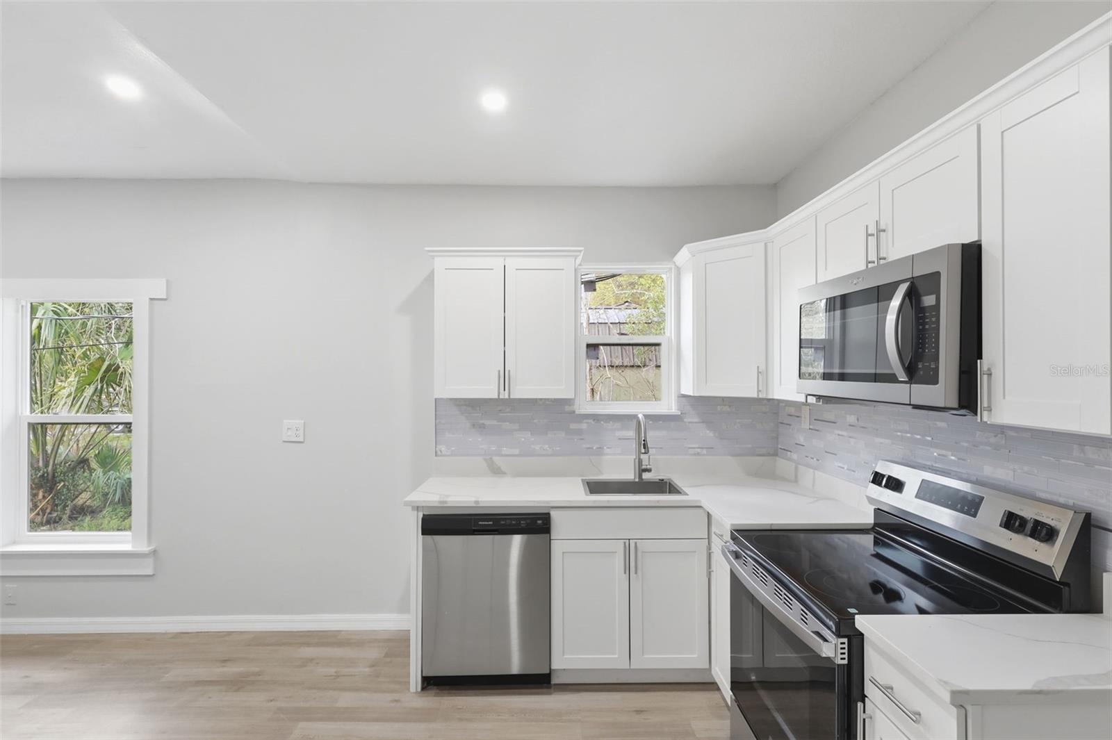 ORANGE GROVE BLK 151 DELAND - Residential