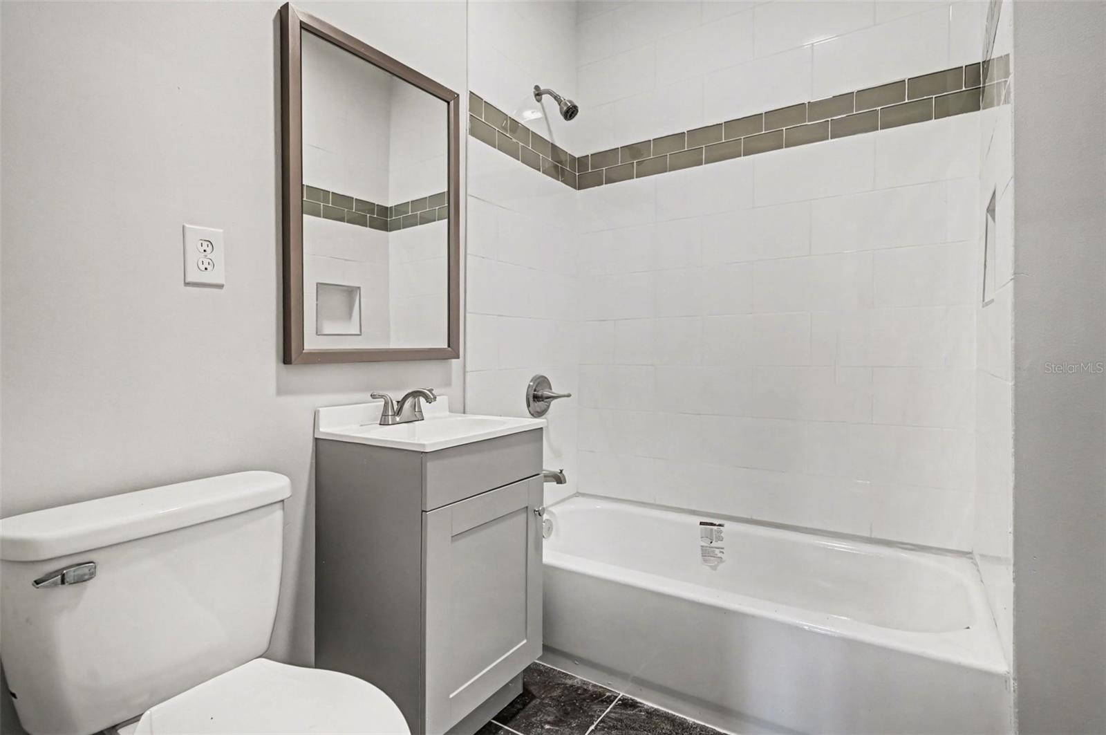 ORANGE GROVE BLK 151 DELAND - Residential