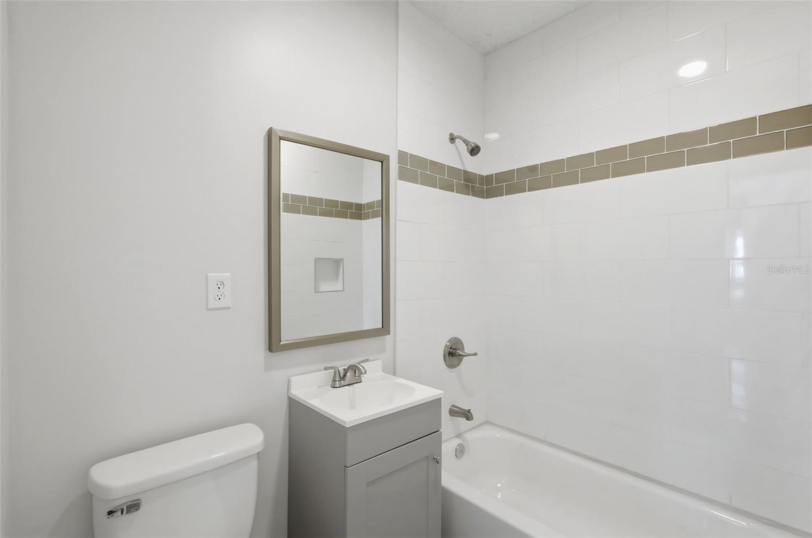 ORANGE GROVE BLK 151 DELAND - Residential