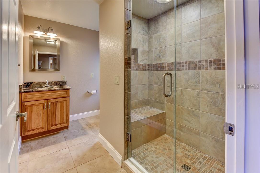 LAKE TALMADGE LAKE FRONT - Residential