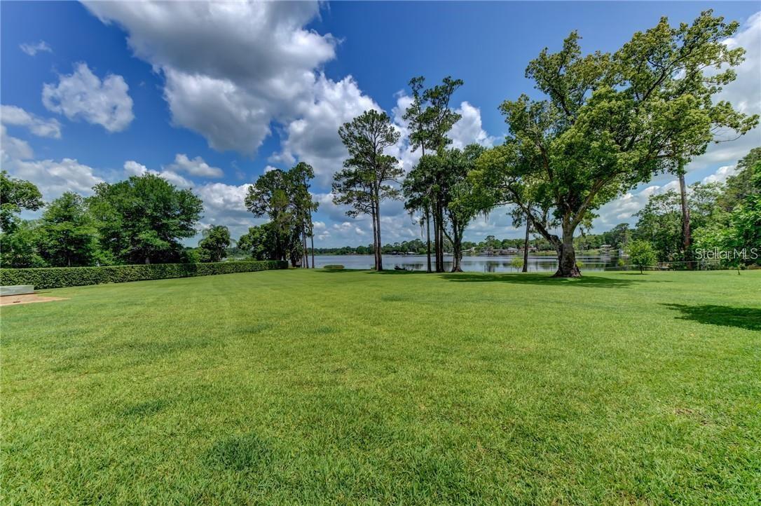 LAKE TALMADGE LAKE FRONT - Residential